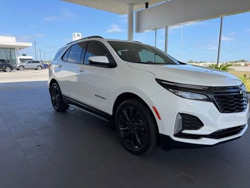 Used 2024 Chevrolet Equinox RS image 4