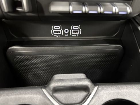New 2026 RAM 1500 4x4 Crew Cab image 22