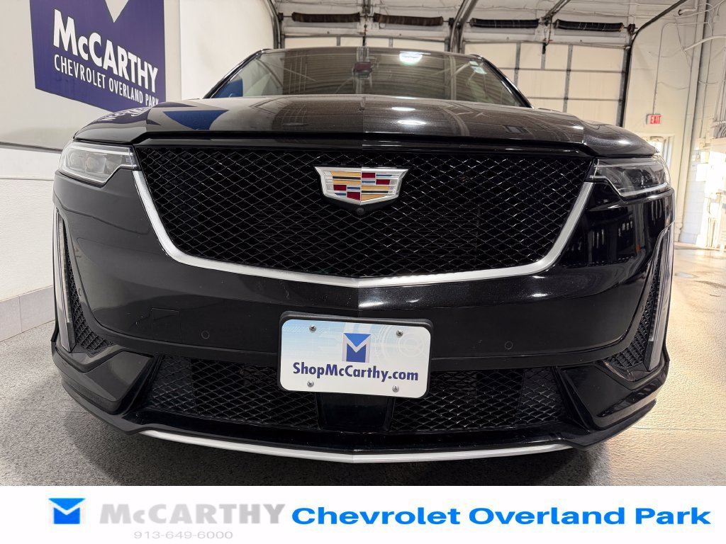 Used 2022 Cadillac XT6 Sport w/ Platinum Package AWD/4WD image 10