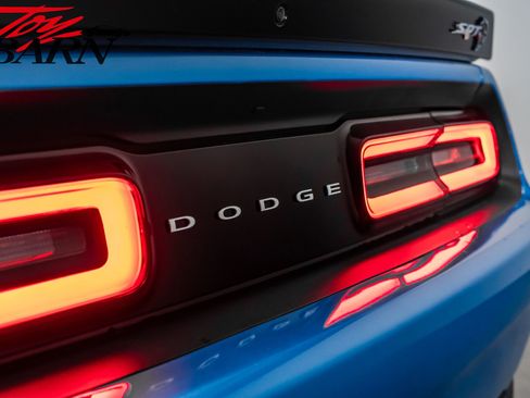 Used 2023 Dodge Challenger SRT Hellcat image 12