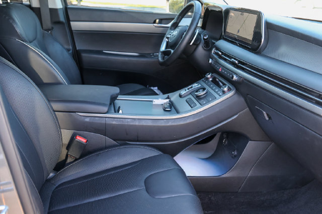 Used 2025 Hyundai Palisade XRT FWD image 19