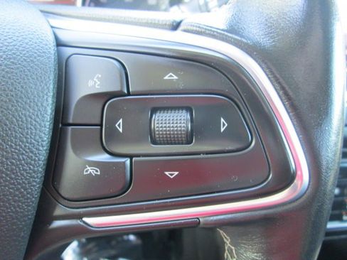 Used 2021 Buick Encore GX Essence w/ Experience Buick Package AWD/4WD image 20
