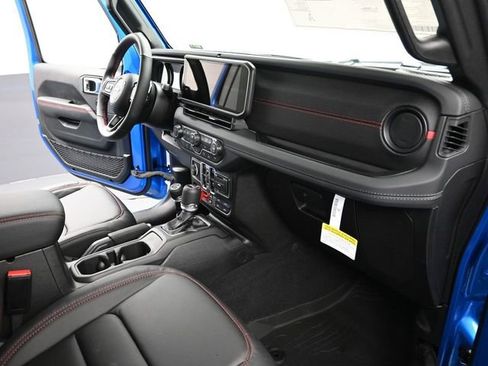 New 2026 Jeep Wrangler Unlimited Rubicon 392 w/ Quick Order Package 27X Moab AWD/4WD image 25