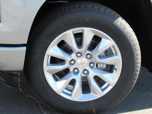 New 2026 Chevrolet Silverado 1500 Custom image 8