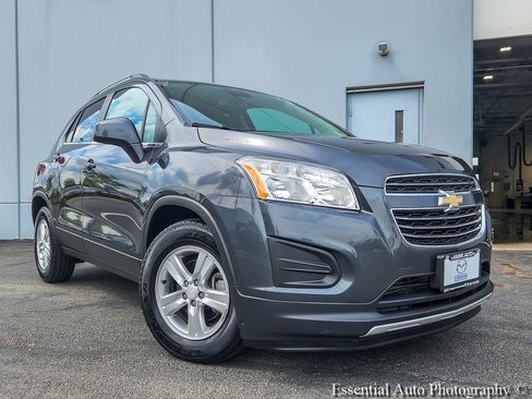 Used 2016 Chevrolet Trax LT FWD image 1