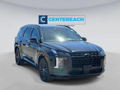 Used 2025 Hyundai Palisade Calligraphy AWD/4WD image 2