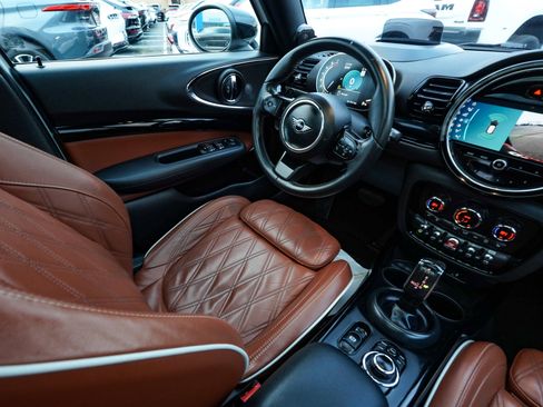 Used 2024 MINI Cooper Clubman S image 38