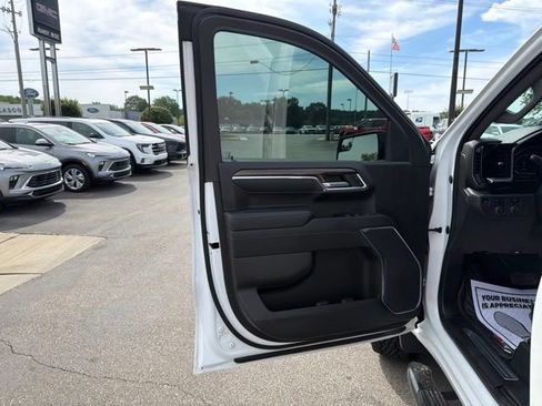 Certified 2022 Chevrolet Silverado 1500 LT Trail Boss w/ Protection Package AWD/4WD image 15