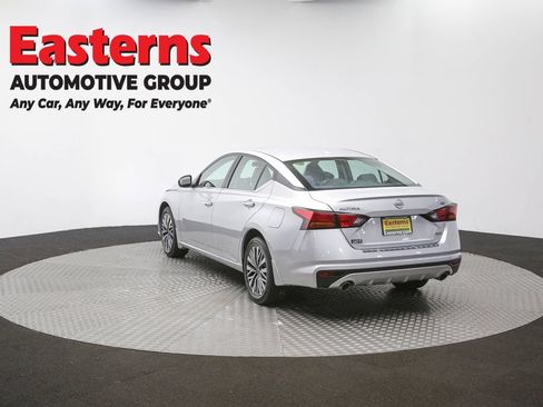 Used 2023 Nissan Altima 2.5 SV w/ SV Premium Package AWD/4WD image 37