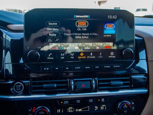 Used 2023 Nissan Pathfinder Platinum w/ Lighting Package (N93) image 16