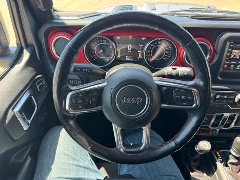 Used 2018 Jeep Wrangler Unlimited Rubicon AWD/4WD image 18