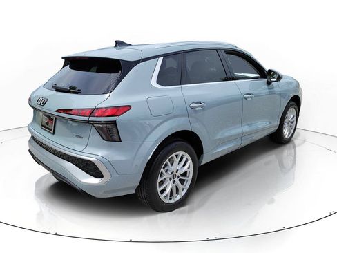 New 2026 Audi Q3 quattro 2.0T AWD/4WD image 4