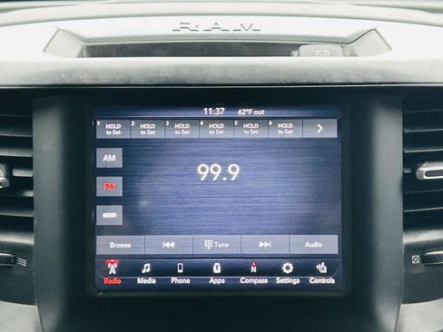 Used 2020 RAM 2500 Big Horn w/ Level 1 Equipment Group image 17