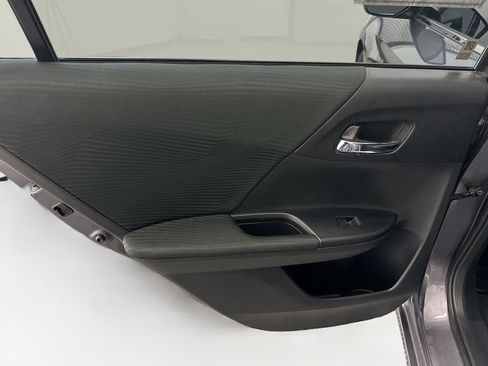 Used 2014 Honda Accord LX image 26