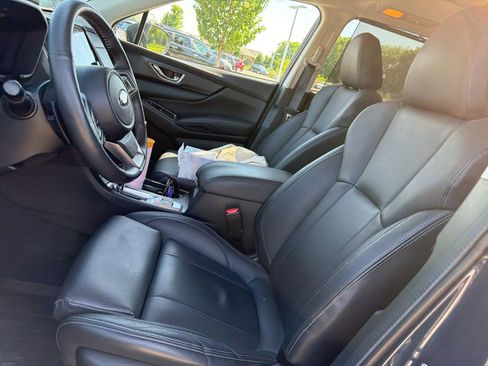 Certified 2024 Subaru Ascent Limited w/ Technology Package AWD/4WD image 12