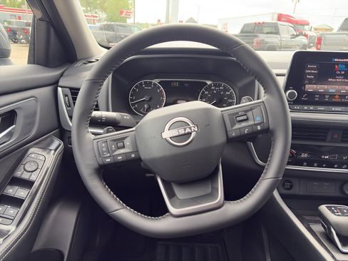 New 2026 Nissan Rogue SV image 13