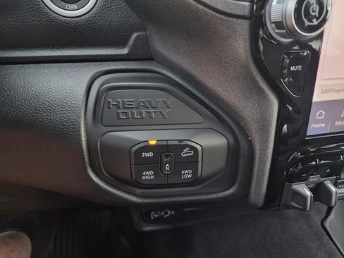 New 2026 RAM 2500 Warlock AWD/4WD image 23