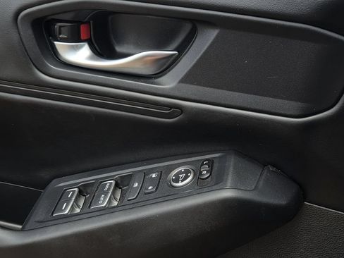 Used 2023 Honda Accord EX image 17