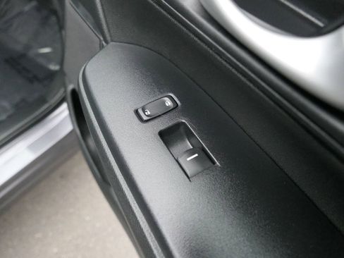 Used 2018 Honda CR-V LX image 27