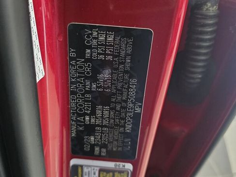 Used 2023 Kia Niro LX image 33