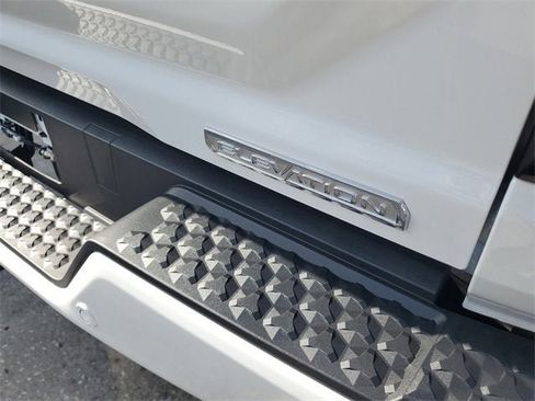 New 2025 GMC Canyon Elevation w/ Convenience Package image 7