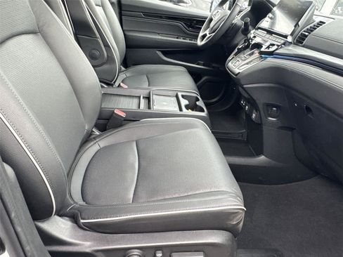 Used 2026 Honda Odyssey Elite image 17