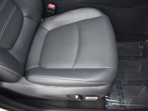 Used 2023 Toyota RAV4 Limited image 42