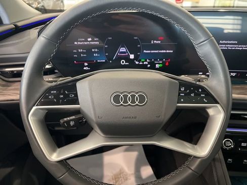 Used 2025 Audi Q5 Premium AWD/4WD image 26