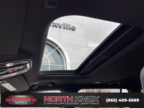 New 2025 Jeep Grand Cherokee L Altitude image 13