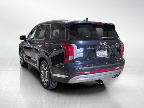 Used 2023 Hyundai Palisade Limited FWD image 5