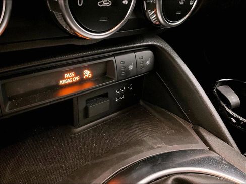 Used 2023 MAZDA MX-5 Miata Grand Touring RWD image 29