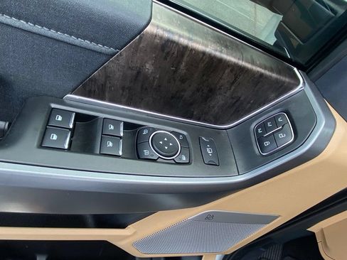 Certified 2025 Ford F350 Lariat w/ Black Appearance Package AWD/4WD image 11