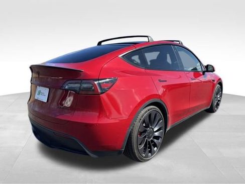 Used 2023 Tesla Model Y Performance AWD/4WD image 9