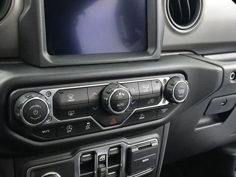 Used 2023 Jeep Wrangler Unlimited Sport w/ Sun And Sound Package image 22