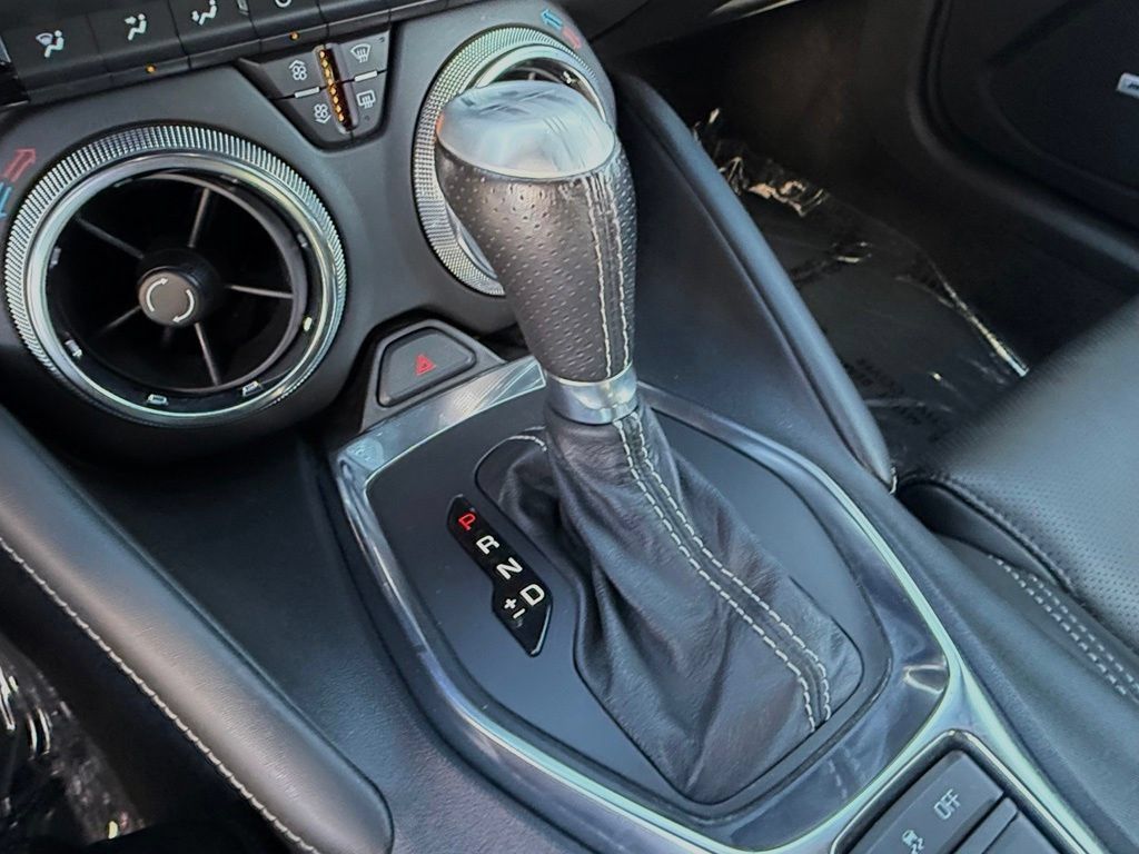 Used 2021 Chevrolet Camaro SS RWD image 28