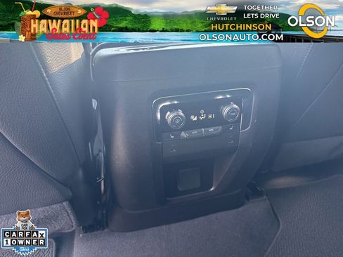 Certified 2025 GMC Yukon XL Denali image 31