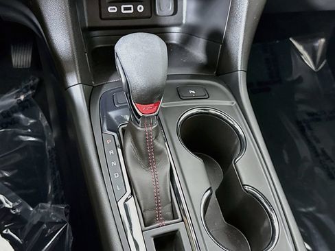 Used 2024 Chevrolet Equinox RS AWD/4WD image 10