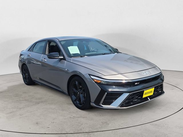Used 2024 Hyundai Elantra N Line FWD image 3