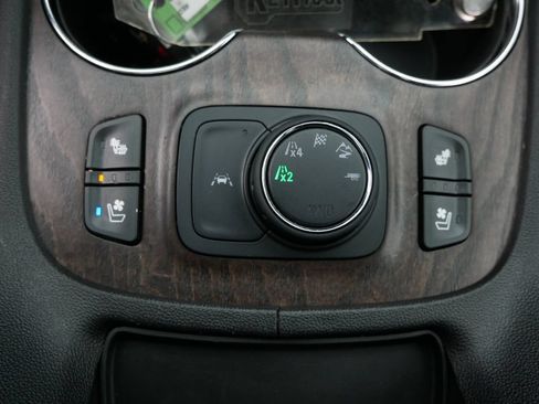 Used 2022 GMC Acadia Denali w/ Denali Ultimate Package AWD/4WD image 19