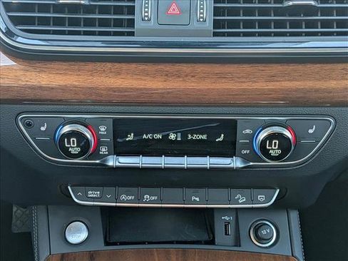 Used 2023 Audi Q5 2.0T Premium Plus image 14