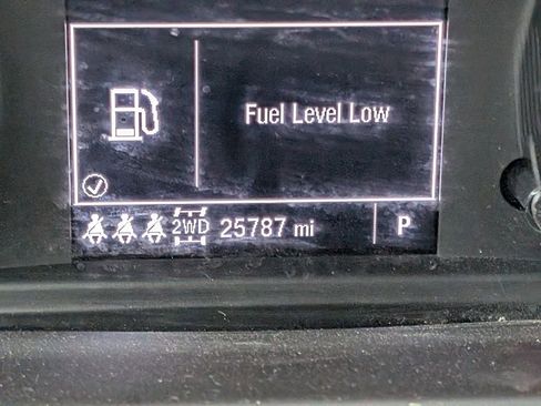 Used 2025 Chevrolet Silverado 2500 Custom w/ Custom Value Package image 14