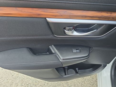 Certified 2021 Honda CR-V EX image 12