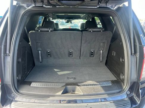 Used 2023 Chevrolet Tahoe RST AWD/4WD image 38