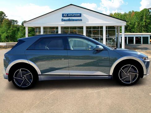 New 2026 Hyundai Ioniq 5 Limited RWD image 9