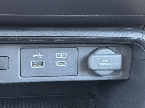 Certified 2025 Honda CR-V EX image 8