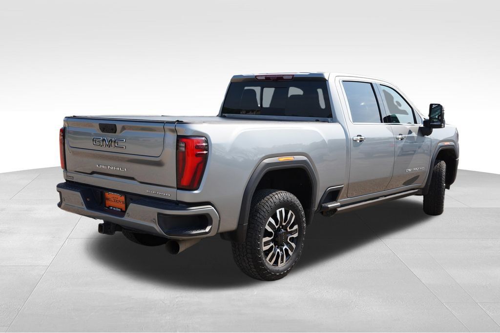 Certified 2025 GMC Sierra 3500 Denali Ultimate AWD/4WD image 5