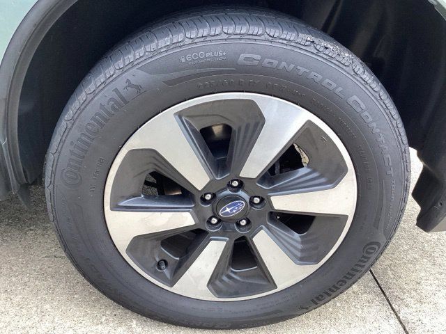 Used 2017 Subaru Forester 2.5i Premium AWD/4WD image 6