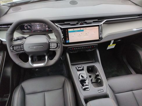 New 2026 Jeep Cherokee Limited image 20