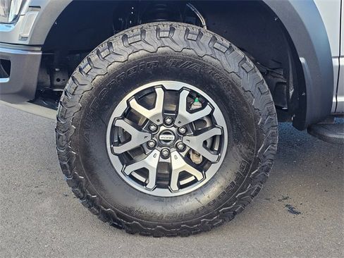 Used 2022 Ford F150 Raptor image 8