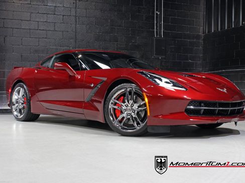 Used 2018 Chevrolet Corvette Stingray Coupe image 1
